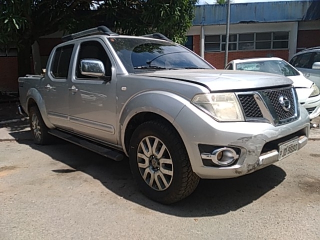 NISSAN FRONTIER SL 2.5  4X4 2014/2015